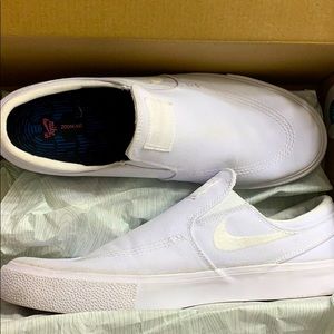 NIKE ZOOM JANOSKI SLIP ON 9.5
